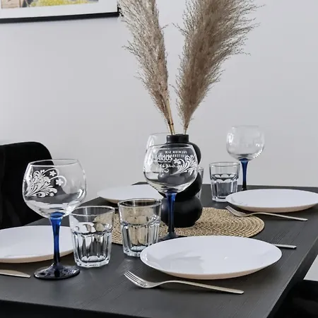 Center - Old Town Nearby & Work Desk - By Rentujemy Appartement Warschau