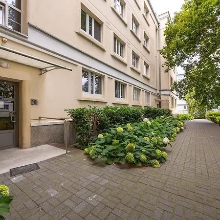 Center - Old Town Nearby & Work Desk - By Rentujemy Appartement
